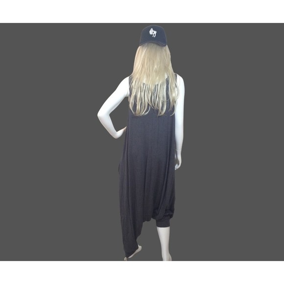 NWT Over-Sized Comfy fit I Dream of Jeanie Romper/Jumpsuit by Annabella XL - Picture 3 of 8